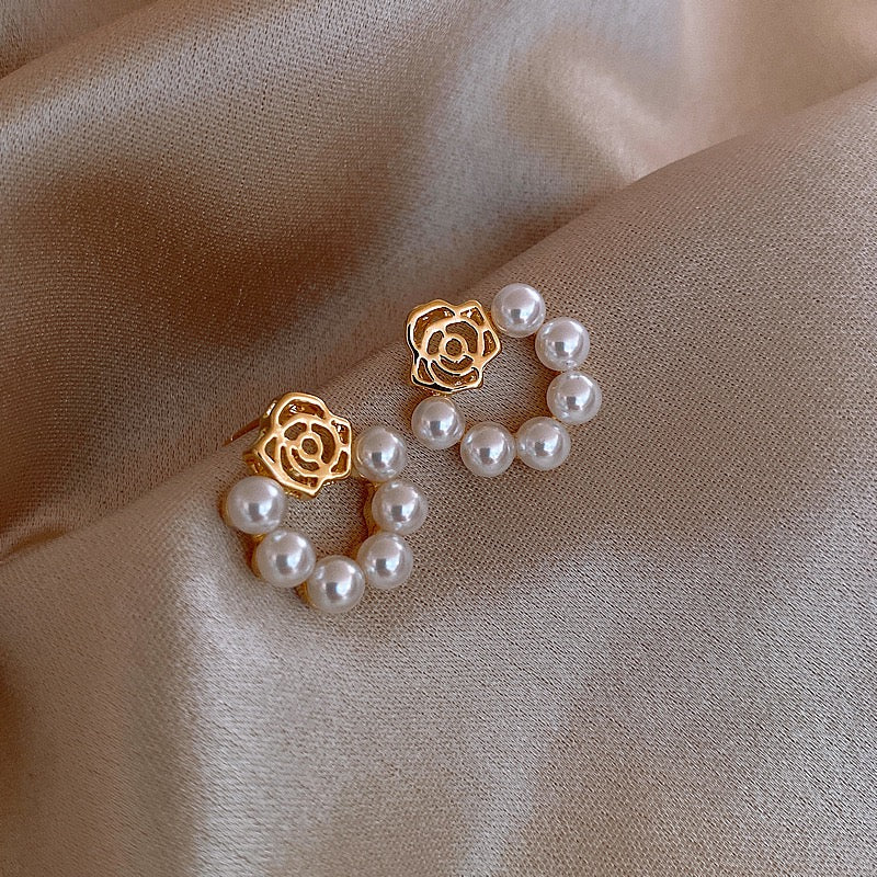Korean Seoul Bloom Pearl Earrings